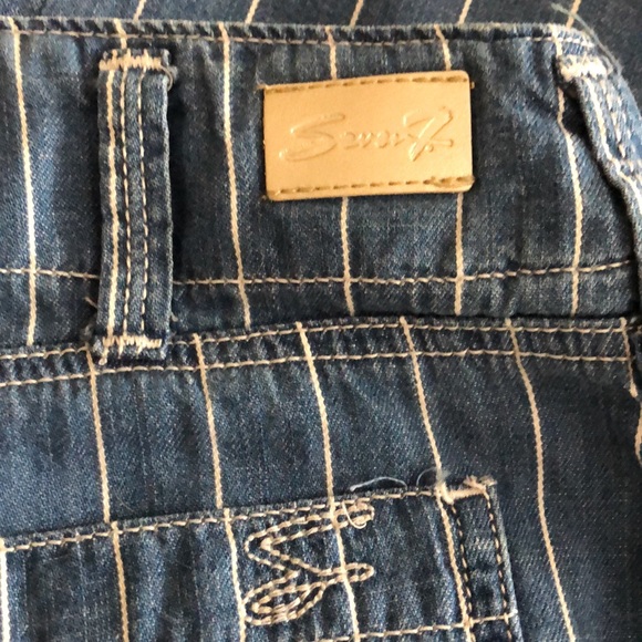 Wide Leg Capris - Picture 5 of 6